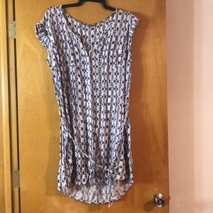 2X BB Dakota Blue & White Button Down Tunic